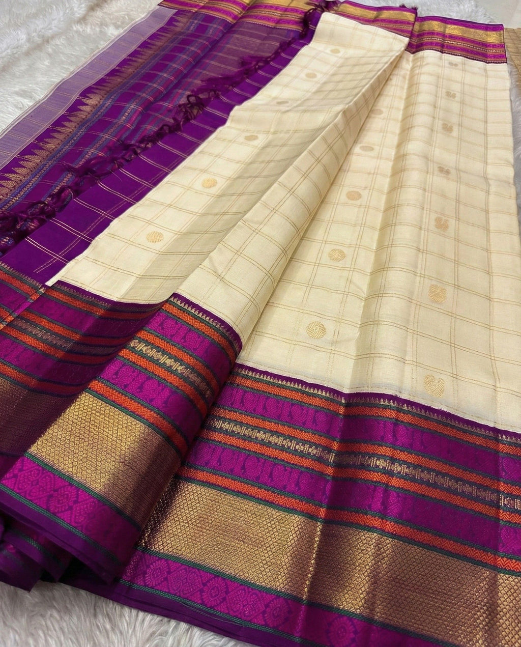 Vaidehi – purple ivory kanjivaram handloom silk saree