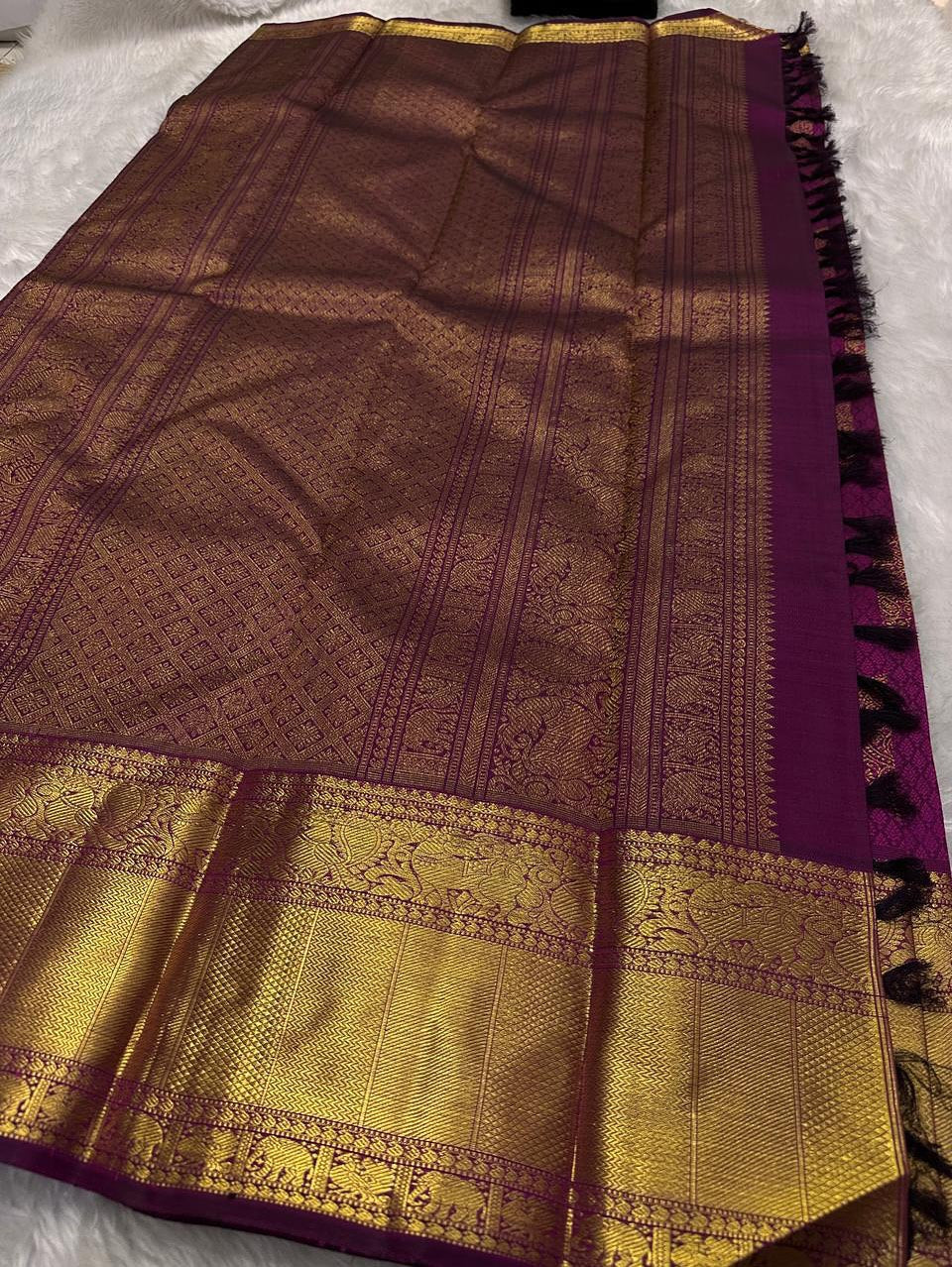 Dakshayani – Rani Pink Banarasi Soft Silk Saree with Gold Zari Butti & Temple Border